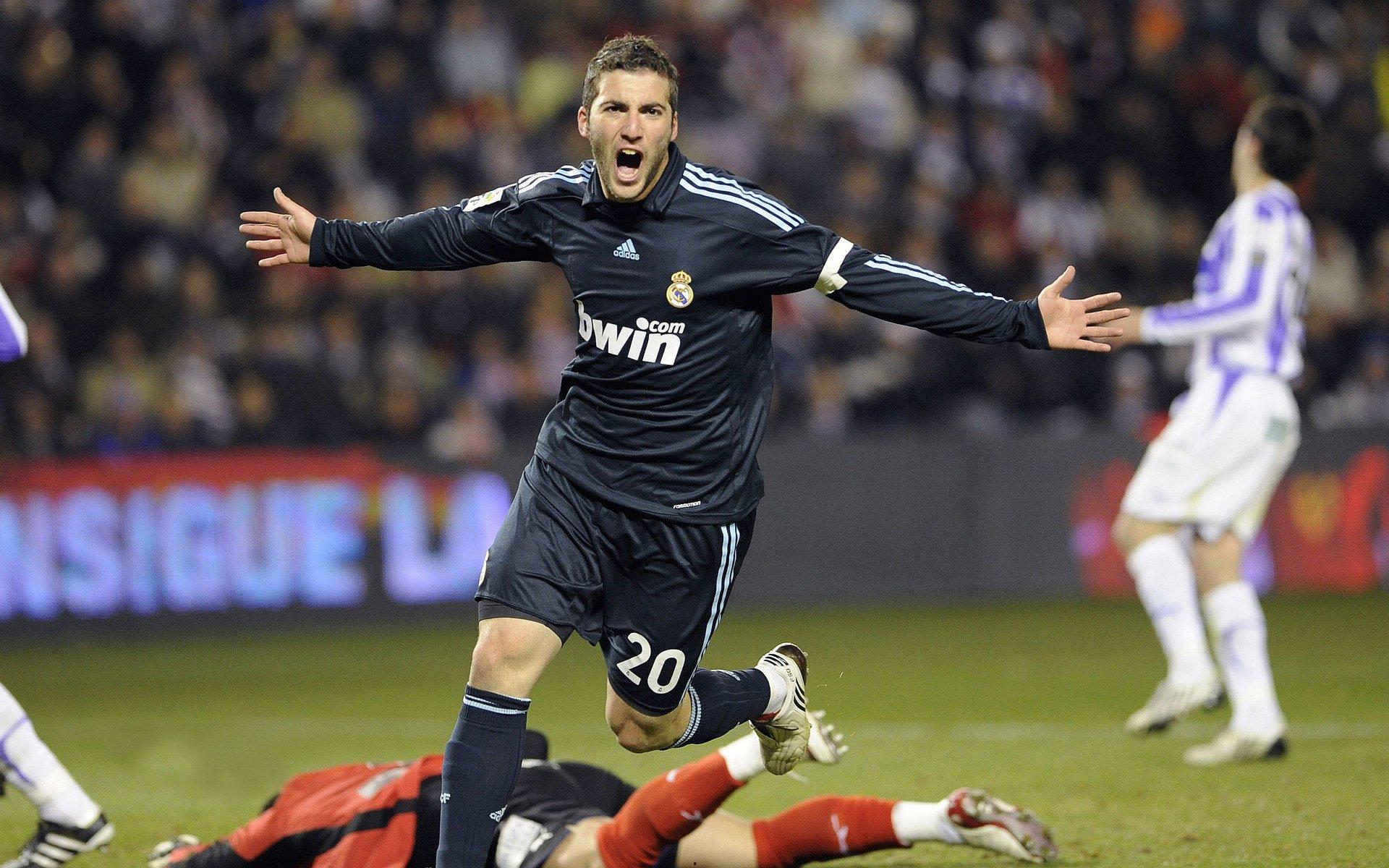 意媒曝米兰静待纽卡提高佳夫报价，尤文加入争夺战触发三方博弈